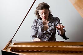 Sylvia Berry Fortepianist