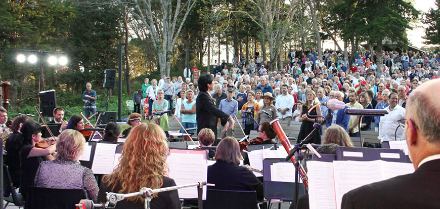 Cape Symphony performs at the Cape Cod National Seashore